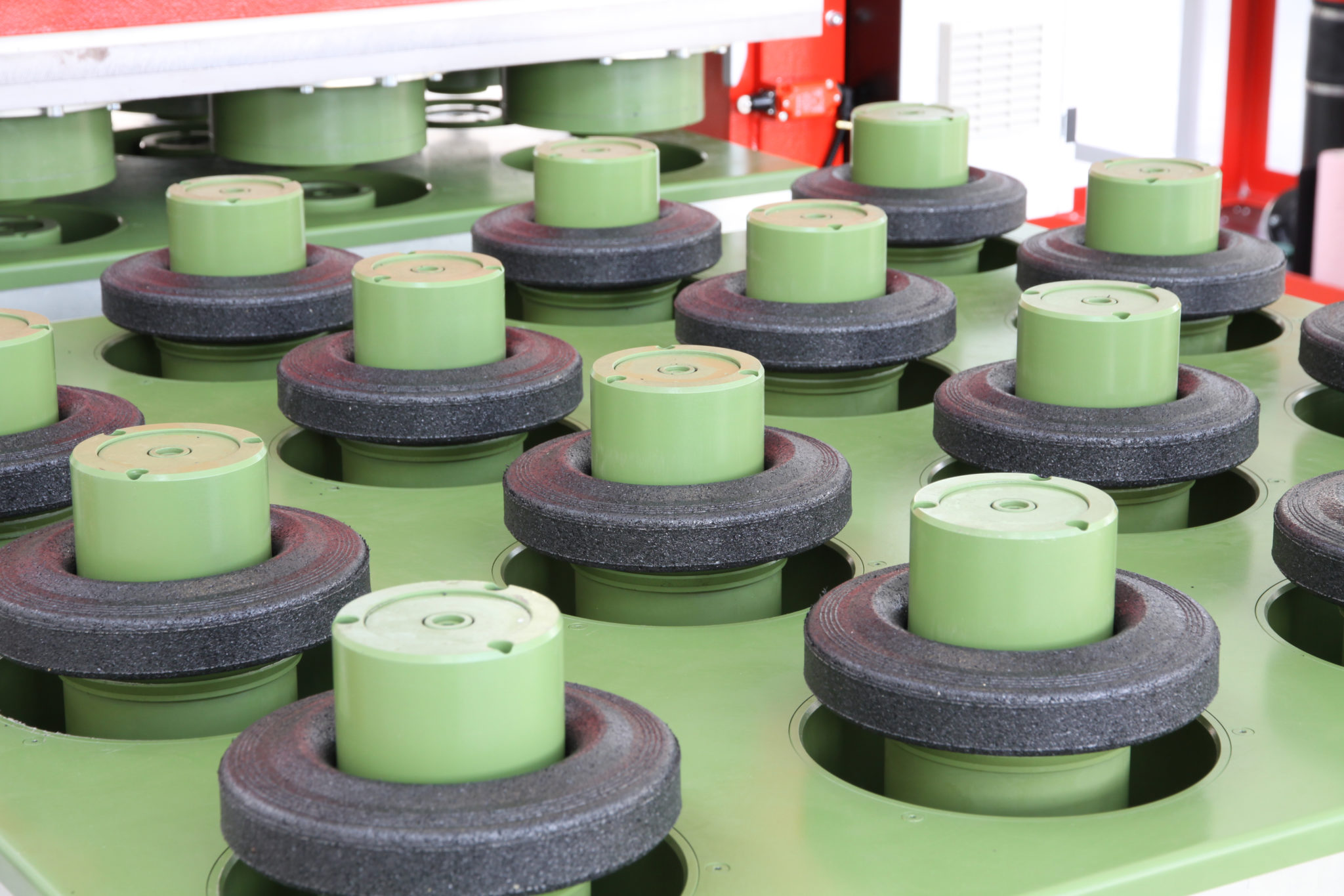 Rubber-wheels2.jpg